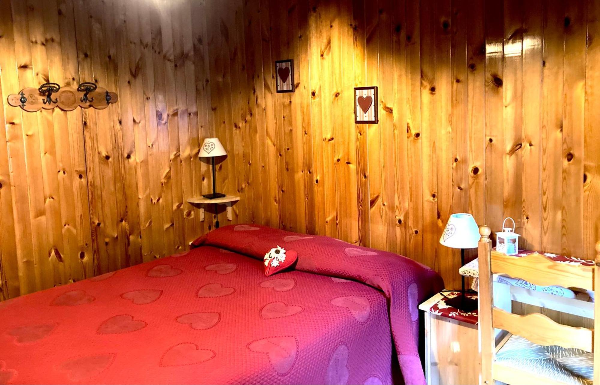 B&B Maison Vallomy Lillianes Buitenkant foto